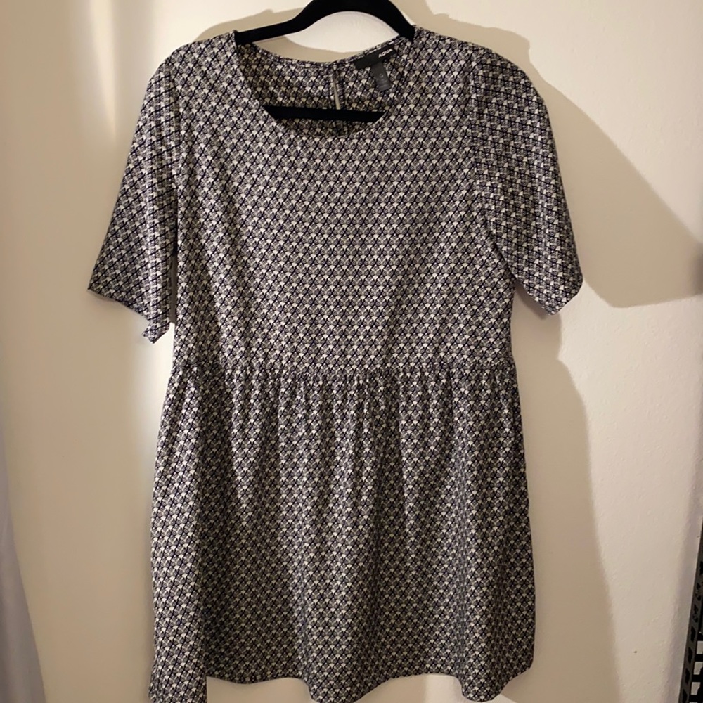 AQUA Black and white dress